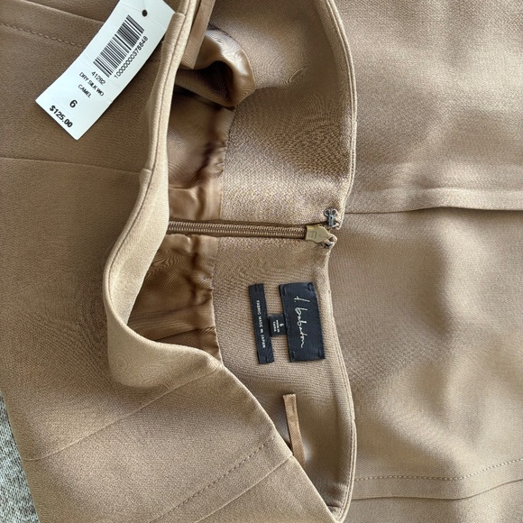 NWT Aritzia Pencil Skirt | Camel | Size 6 - Picture 7 of 9